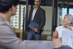 8cHIFKA_8E63RTilvPnvrw.c-r.jpg?