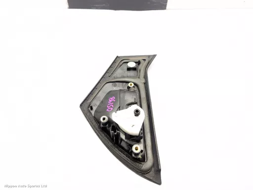 334b4cda-1b82-4c4d-9ec3-6a58d3e1e263.jpeg?