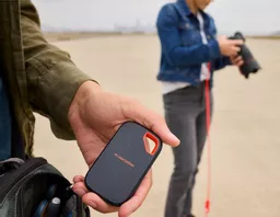 iQNyYM_q40Wi7qyVM0Ac7A.c-r.jpg?