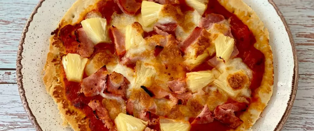 Quick Build Hawaiian Pizza