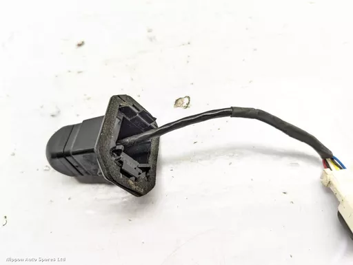 c2818fe9-3a7f-482b-a07a-7f902bf3da44.jpeg?