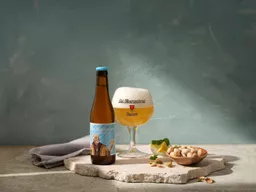 Wit set fles+glas sfeer.jpg