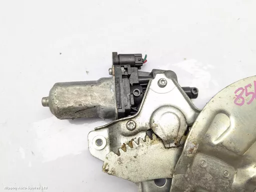 3da418e2-18bf-4c42-8c4d-3248a0a5e565.jpeg?