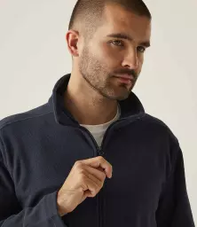 RG138%20DKN%20MODEL%205.jpg?