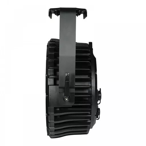 1700837305-43834500.jpg?