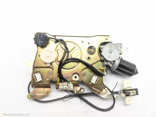 1bf552a2-e2d8-49d0-a989-284bbd4d7787.jpeg?