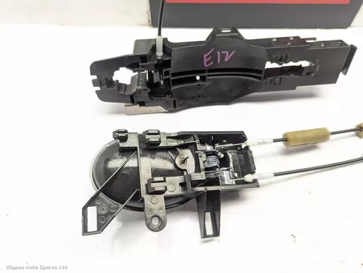 af795c66-b4af-4d5c-b14b-53d81a69c748.jpeg?