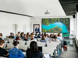 OmzRZI_xKUKLjlMGyQ-T8g.c-r.jpg?