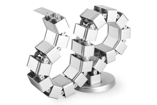 m09ZlTrlm0KL4l_UEmx1pg.c-r.jpg?