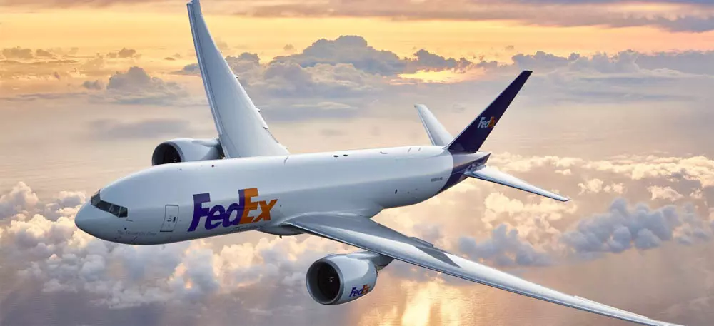 fedex plane.jpg