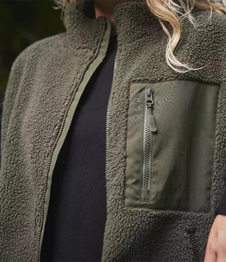 RV302%20OLI%20MODEL%206.jpg?