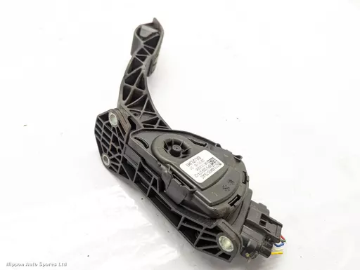 604eb955-18e6-44f9-bfd7-7c5a7cd6c345.jpeg?