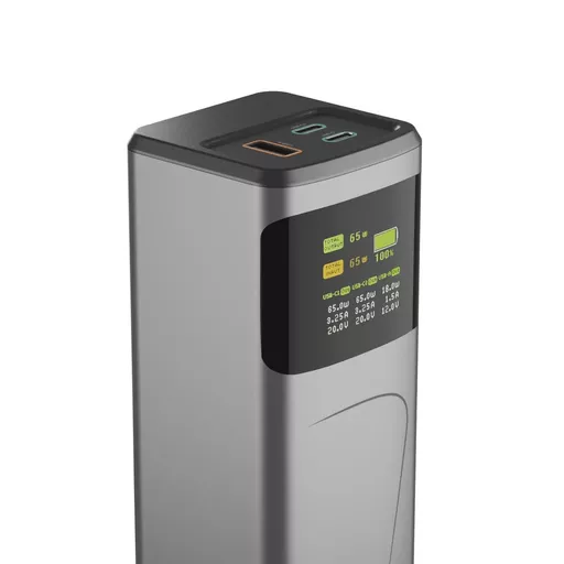 EqIKfjF8MkiHERUViSCikg.c-r.jpg?