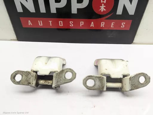 c5b34e88-1cda-483b-b6e8-4c1dd1b4d57d.jpeg?