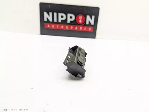 fe18f8f0-6b76-4b51-9994-1aa6000f2185.jpeg?