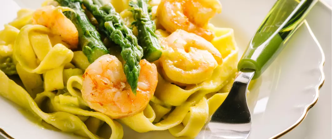 Air Fryer Garlic Parmesan Shrimp and Asparagus | Recipe | Tower Housewares
