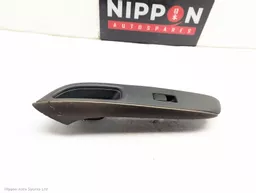 90f356ef-be77-475f-8095-0d8068297b4c.jpeg?