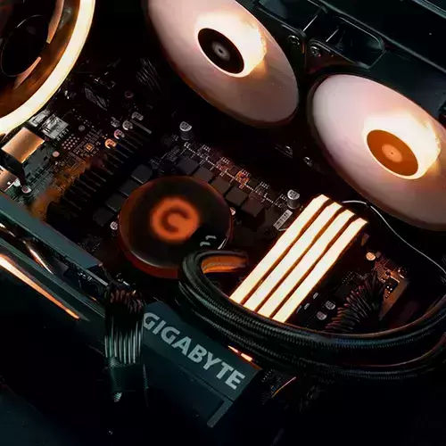 3 ACCESSOIRES PC GAMER FNATIC INCROYABLES 