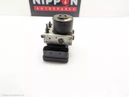 8f5c4445-70f5-4701-ae85-254bf3fe50cd.jpeg?