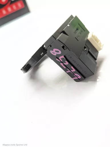 c330b647-77a8-44c7-9d21-69558e8589bd.jpeg?