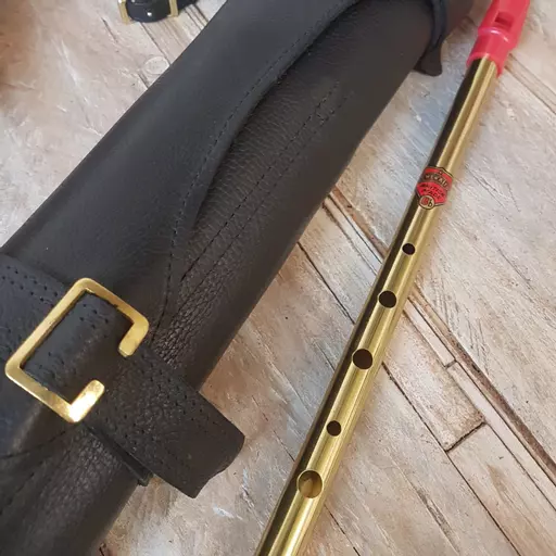 large whistle case black 133536_resized sq.jpg