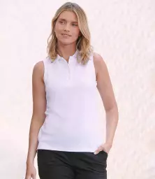 H477%20WHI%20MODEL%202.jpg?