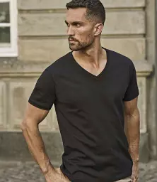 T8006%20BLK%20MODEL%201%20HERO.jpg?