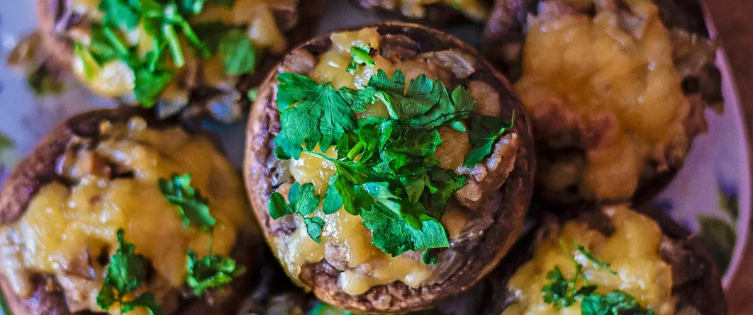 Stuffed Mushrooms with Goat Cheese and Herbs