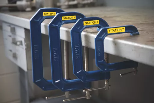 M3lB4520hUiLeL59y7-dDA.c-r.jpg?