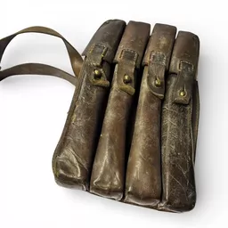 Leather Magazine Puch 1.jpg