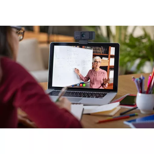 0Di6UbxaCEq__Zj8HZ4MYQ.c-r.jpg?