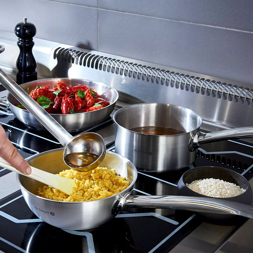 SAUTE PANS