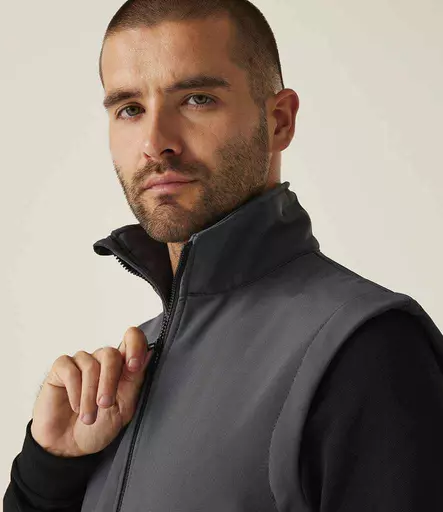 RG633%20SE_BK%20MODEL%204.jpg?