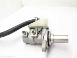 6555193f-bc66-461b-b706-1004cb97acba.jpeg?