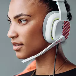 l7Mm8ebP0Ui18Q3fPQwdAg.c-r.jpg?