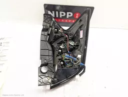 8b561bbf-470c-46ea-940e-7125c39efb16.jpeg?