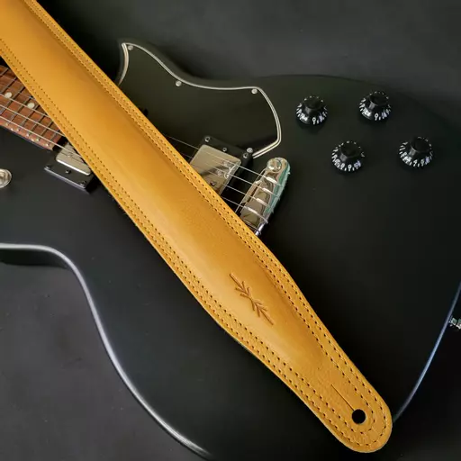 GS61 yellow guitar strap Pinegrove 104917.jpg