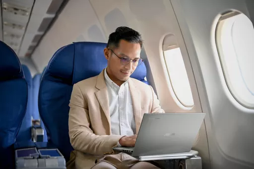 McNKQHQQFEGmt--mzcH1zQ.c-r.jpg?