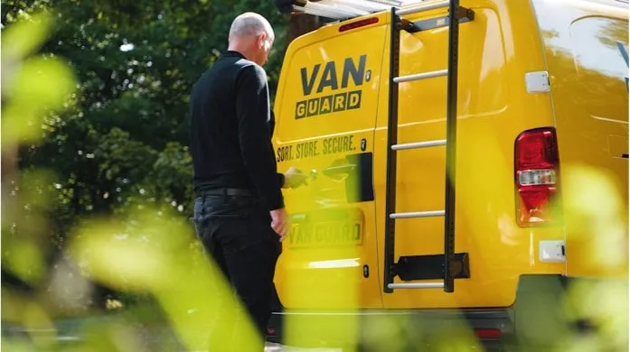 1738849423-94643100 (1).jpg