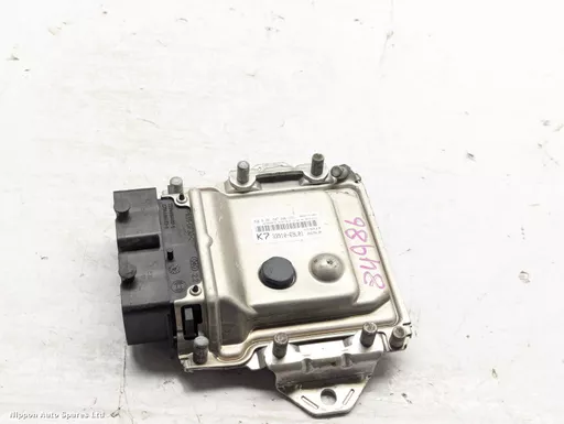 0f466efc-0a67-41ee-bbf6-160335102c5d.jpeg?