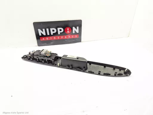 dea6a33e-0472-4935-9ab9-971b3ce32d80.jpeg?