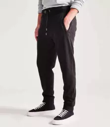 AM30%20BLK%20MODEL%203.jpg?