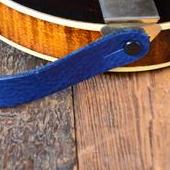 MS50 Leather Mandolin Strap Swatch