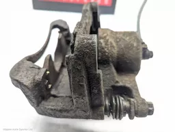 c20b08e9-c07e-4d9b-9b94-8b08e1adf483.jpeg?