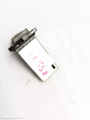 e94a4743-26dc-4d55-b9a4-33d5c91838c1.jpeg?