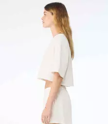 BL6882%20VWH%20MODEL%204.jpg?