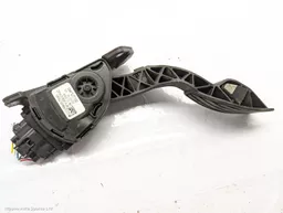 5bb22b74-71c3-4402-99db-de99974b97e9.jpeg?