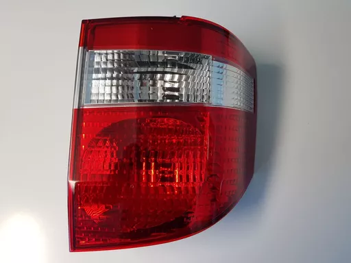 new-genuine-toyota-alphard-rh-right-rear-combination-lamp-lens-81551-58010-1717-p.jpg