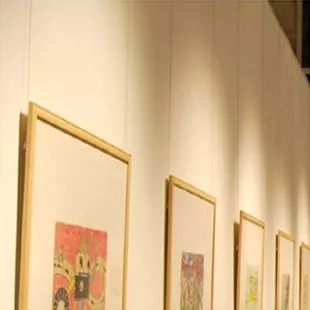 Picture Hanging System
