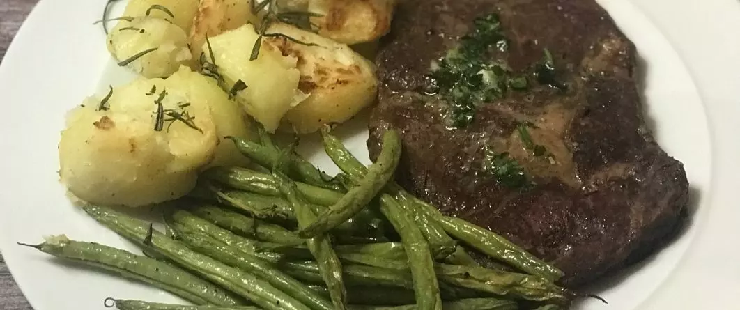 Rib Eye Steak with rushed Rosemary Potatoes